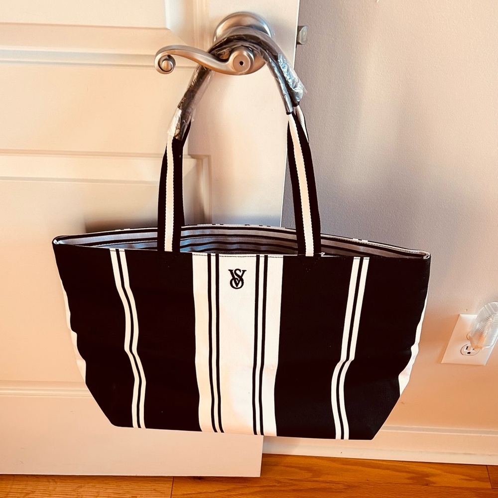 Victoria’s Secret Tote